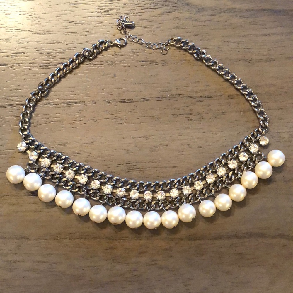 Pearl/Rhinestone Silver Necklace